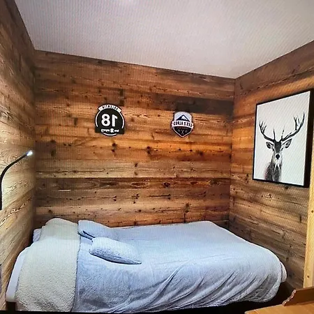 Chalet In Les Deux Alpes, Near Ski Les Deux Alpes